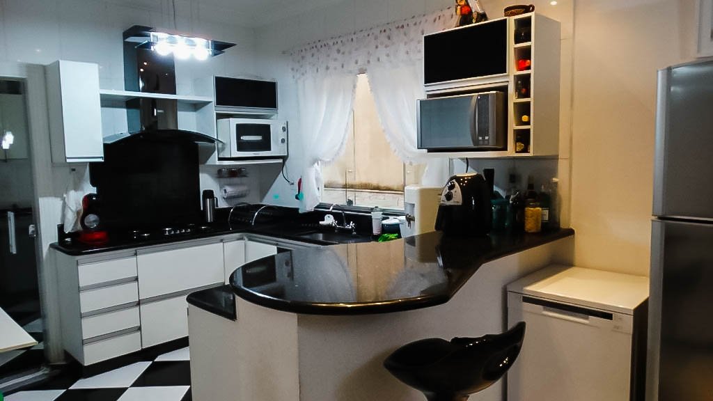 WhatsApp Image 2025-11-19 at 14.23.58 (2)