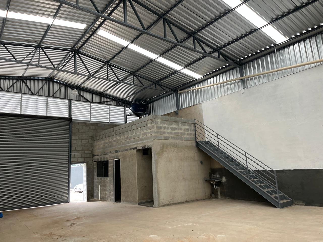 Galpão – Novo Igarapé – Igarapé – Próximo ao Pátio da Tegma, Pátio da Sada e Sm Supermercado.