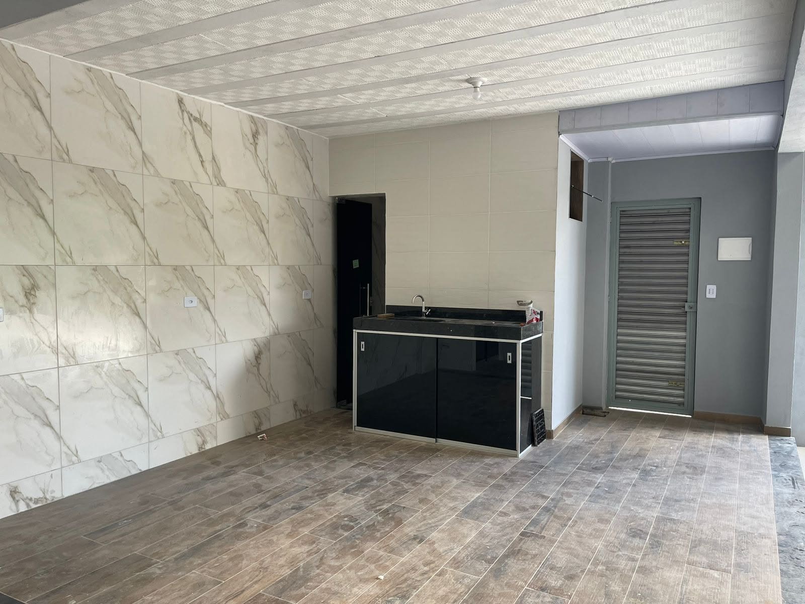 3d5536d6-db1e-4f8c-80ff-b6d4426ddef3 GALPÃO 360M² AO LADO DA PRATIQUE BAIRRO STª MARIA