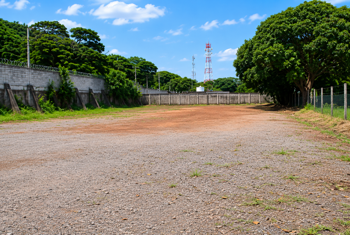 Área Industrial para Alugar em Contagem | 6.500m² | Cidade Industrial | Fácil Acesso para Carretas e Bitrens