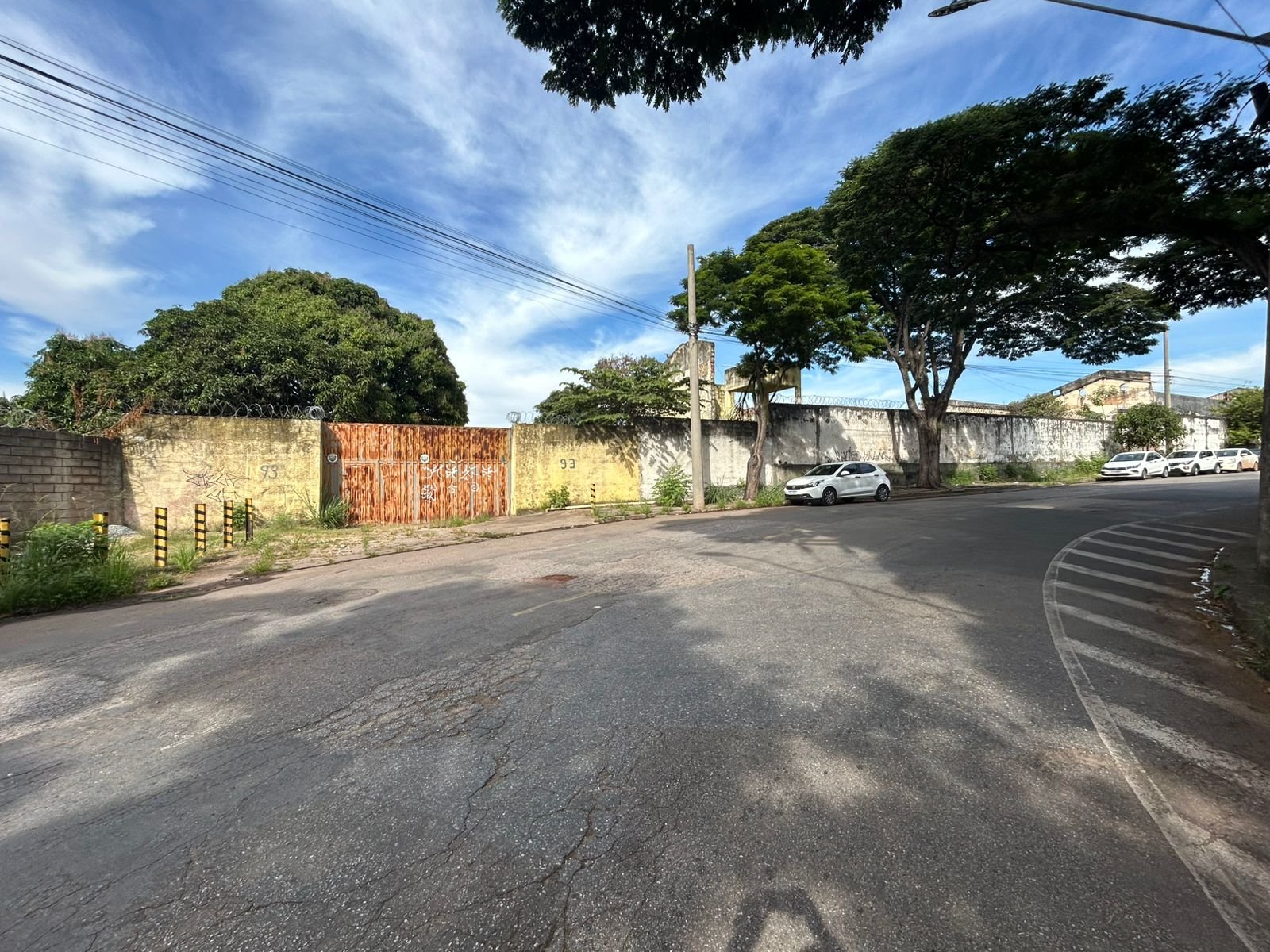 Área Industrial para Alugar em Contagem | 6.500m² | Cidade Industrial | Fácil Acesso para Carretas e Bitrens