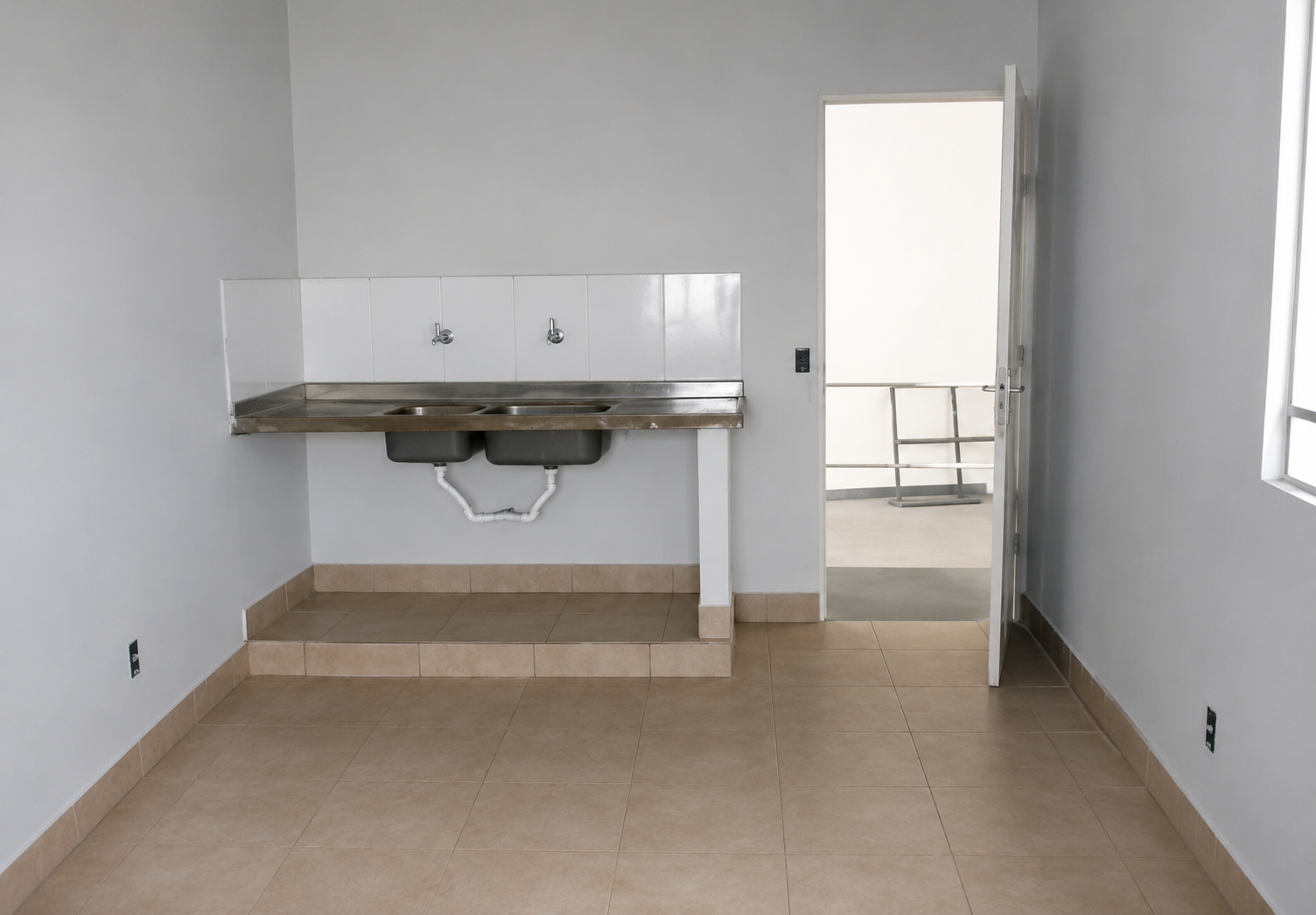 6c995181-a47a-4afc-a832-41d6161fc2a5 Galpão para Locação em Betim – 450m² no Parque das Indústrias, Pé-Direito de 8m