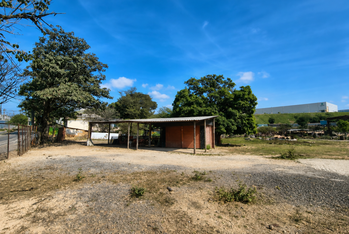 Terreno Industrial para Venda em Betim – 24.000m² Próximo à BR-381, Ideal para Condomínio Logístico